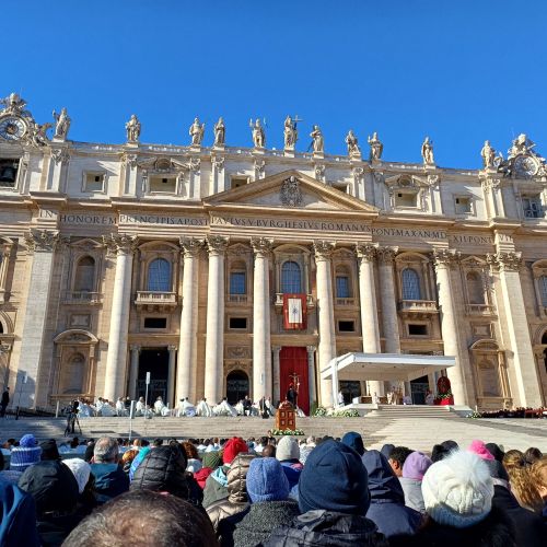 Messe présidée par le Pape Léon XIV